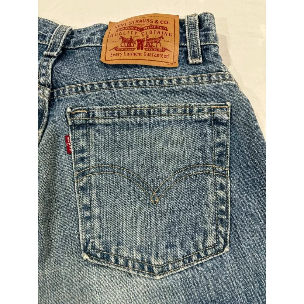 Levi Strauss & Co Denim Jeans Light Wash Straight Leg Classic Vintage 32w 32L‎